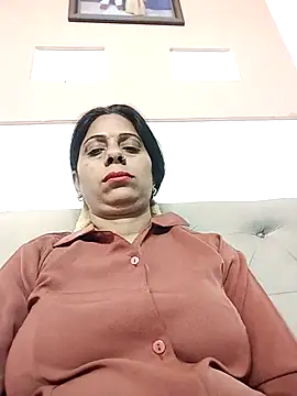 Snapshot of Manmohini123 chatting on 03-02-25, 07:21 Manmohini123 online show from 03-02-25, 07:21