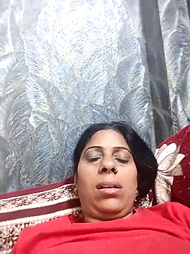 Snapshot of Manmohini123 chatting on 03-19-25, 04:03 Manmohini123 online show from 03-19-25, 04:03