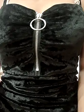 Snapshot of Manmohini123 chatting on 10-22-25, 05:41 Manmohini123 online show from 10-22-25, 05:41