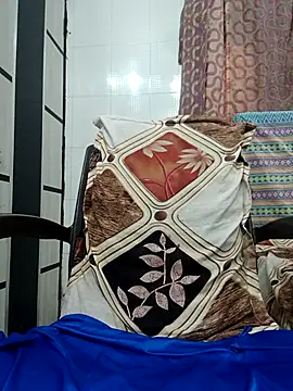 Snapshot of Manmohini123 chatting on 11-14-25, 07:40 Manmohini123 online show from 11-14-25, 07:40