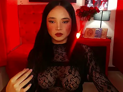 Snapshot of ErinSmith7inches_TS chatting on 10-05-25, 08:01 ErinSmith7inches TS online show from 10-05-25, 08:01