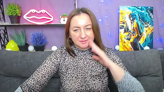 Snapshot of Abby_Taylorr chatting on 01-19-25, 10:28 Abby Taylorr online show from 01-19-25, 10:28