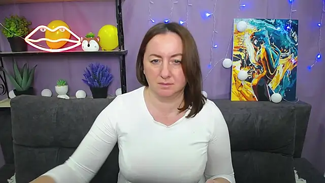 Snapshot of Abby_Taylorr chatting on 01-24-25, 02:08 Abby Taylorr online show from 01-24-25, 02:08