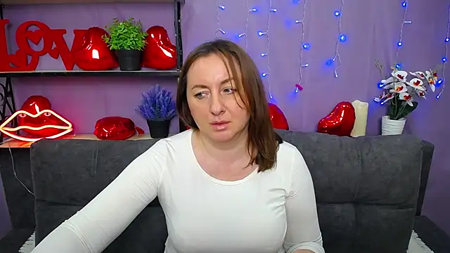 Snapshot of Abby_Taylorr chatting on 03-05-25, 02:45 Abby Taylorr online show from 03-05-25, 02:45