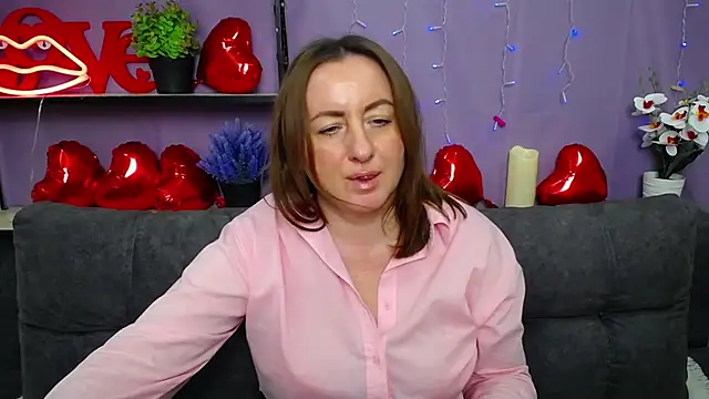 Snapshot of Abby_Taylorr chatting on 03-07-25, 10:45 Abby Taylorr online show from 03-07-25, 10:45