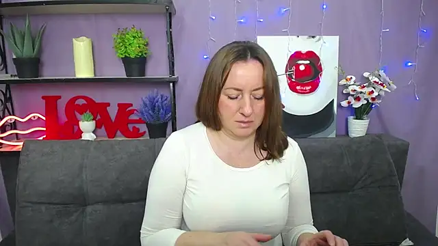 Snapshot of Abby_Taylorr chatting on 03-13-25, 07:09 Abby Taylorr online show from 03-13-25, 07:09