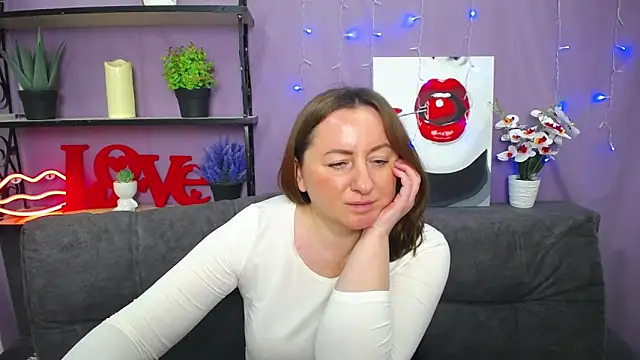 Snapshot of Abby_Taylorr chatting on 03-13-25, 10:15 Abby Taylorr online show from 03-13-25, 10:15