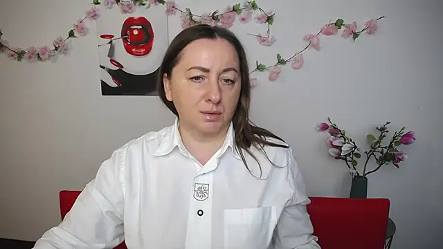 Snapshot of Abby_Taylorr chatting on 11-27-25, 07:21 Abby Taylorr online show from 11-27-25, 07:21