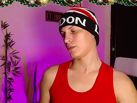Snapshot of DavidNeill chatting on 12-23-24, 10:33 DavidNeill online show from 12-23-24, 10:33