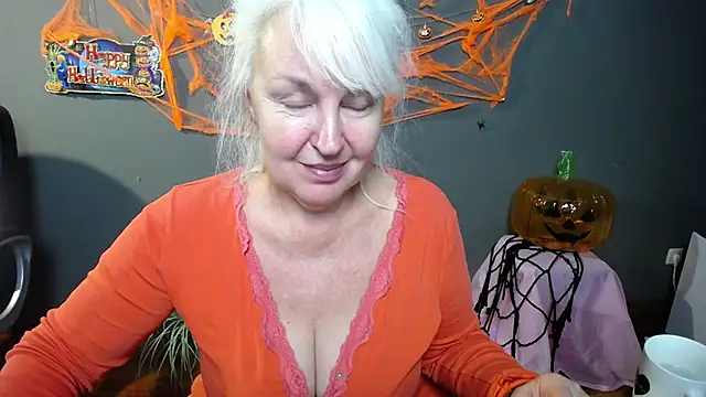 BlondyLeeBest online show from 10-25-25, 06:24