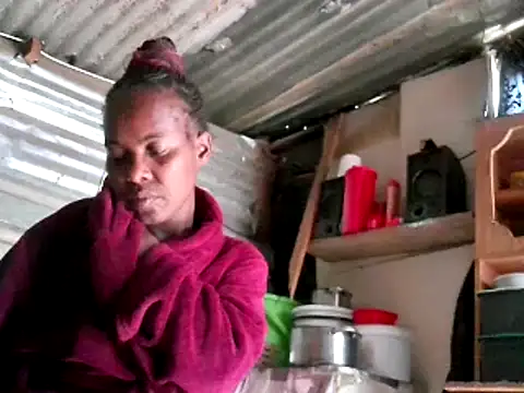 Snapshot of hairybushpussyxx1 chatting on 12-13-24, 07:58 hairybushpussyxx1 online show from 12-13-24, 07:58