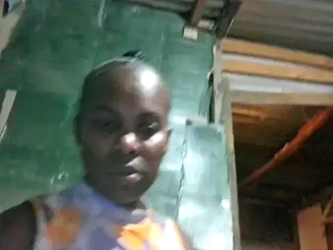 Snapshot of hairybushpussyxx1 chatting on 01-03-25, 07:29 hairybushpussyxx1 online show from 01-03-25, 07:29