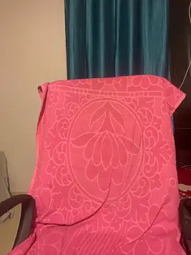 Snapshot of Indian-Squirt chatting on 02-21-26, 03:24 Indian-Squirt online show from 02-21-26, 03:24