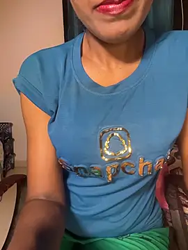 Snapshot of Indian-Squirt chatting on 05-17-26, 06:48 Indian-Squirt online show from 05-17-26, 06:48
