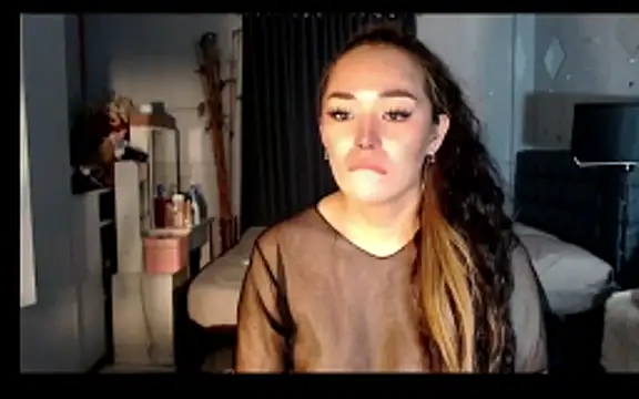 DivaMooree online show from 04-29-26, 02:59