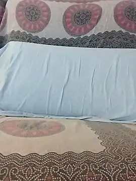 Snapshot of LoGaNfree88 chatting on 11-11-25, 11:38 LoGaNfree88 online show from 11-11-25, 11:38