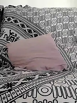 LoGaNfree88 online show from 07-30-26, 08:13