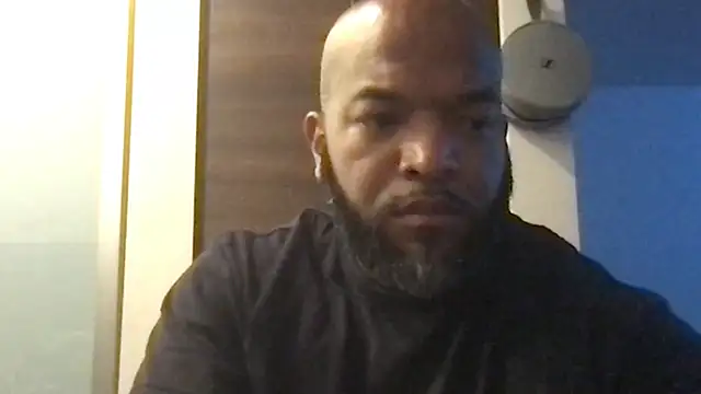 Snapshot of Freaky_dickey chatting on 10-18-25, 09:54 Freaky dickey online show from 10-18-25, 09:54