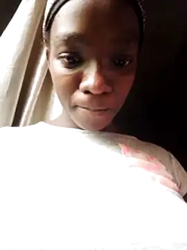 Snapshot of shape30 chatting on 02-21-26, 05:30 shape30 online show from 02-21-26, 05:30