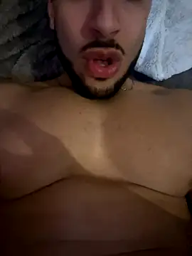 Snapshot of pimentfort77 chatting on 10-23-25, 09:24 pimentfort77 online show from 10-23-25, 09:24