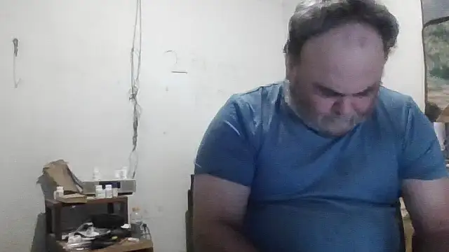 Snapshot of jamestexas chatting on 01-12-26, 04:34 jamestexas online show from 01-12-26, 04:34