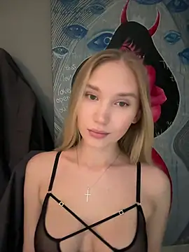 MariaTull online show from 01-20-25, 06:21