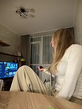 Snapshot of MariaTull chatting on 03-04-26, 11:11 MariaTull online show from 03-04-26, 11:11