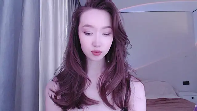  luna 022 online show from 12-26-24, 10:16