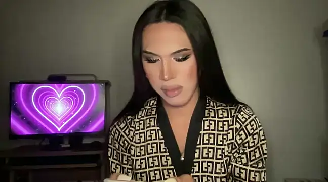 Snapshot of Ts_glamxxxx chatting on 01-19-25, 04:46 Ts glamxxxx online show from 01-19-25, 04:46