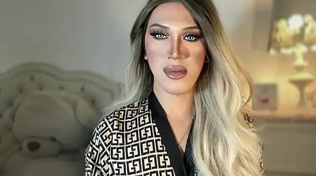 Snapshot of Ts_glamxxxx chatting on 02-28-25, 02:09 Ts glamxxxx online show from 02-28-25, 02:09