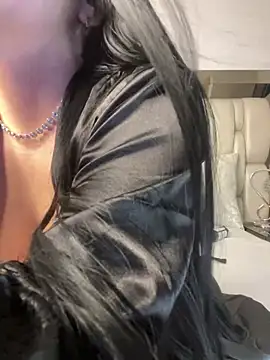 Snapshot of ALISSON_FOXXX1 chatting on 03-02-25, 11:42 ALISSON FOXXX1 online show from 03-02-25, 11:42