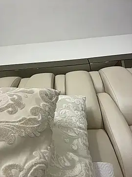 ALISSON FOXXX1 online show from 03-09-26, 10:47