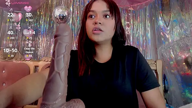 Snapshot of slutty_hotwife chatting on 11-28-25, 12:57 slutty hotwife online show from 11-28-25, 12:57