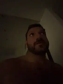 JonJ0 online show from 03-04-26, 09:37