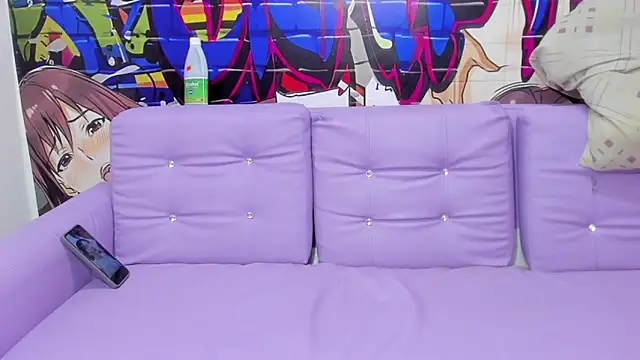 miacam-hot online show from 10-30-25, 12:17