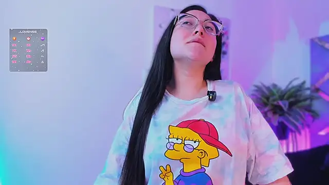 lucy neil online show from 12-21-25, 11:39