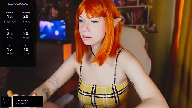 Snapshot of freya_sunny chatting on 09-13-25, 04:23 freya sunny online show from 09-13-25, 04:23