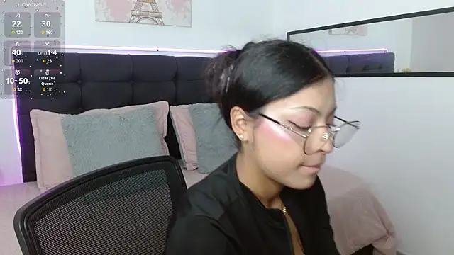 vaness weet online show from 03-26-26, 08:36