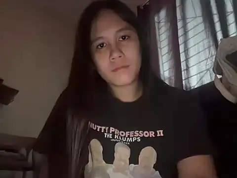 MeganTheRarest online show from 11-10-25, 12:09