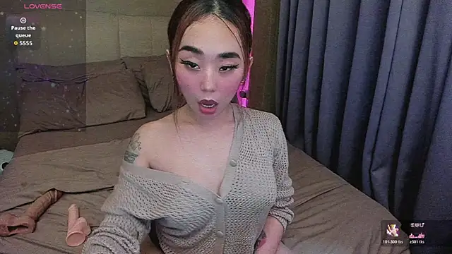 Snapshot of MissAyaCollins chatting on 02-26-26, 07:51 MissAyaCollins online show from 02-26-26, 07:51