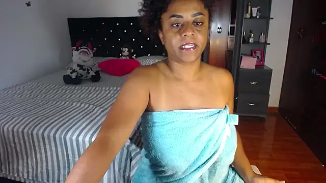 BellaKarla online show from 09-16-25, 08:54