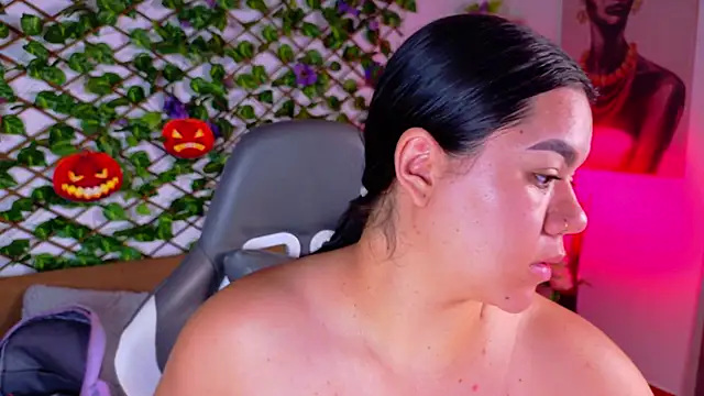 annie barozzi online show from 10-13-25, 01:33