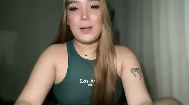 Snapshot of MissCataleyaxxx chatting on 01-04-25, 11:11 MissCataleyaxxx online show from 01-04-25, 11:11