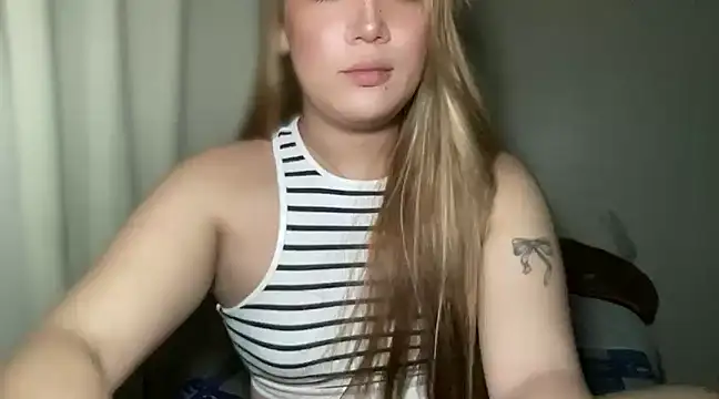 Snapshot of MissCataleyaxxx chatting on 01-25-25, 03:51 MissCataleyaxxx online show from 01-25-25, 03:51