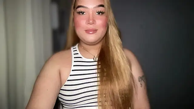 Snapshot of MissCataleyaxxx chatting on 11-03-25, 12:57 MissCataleyaxxx online show from 11-03-25, 12:57