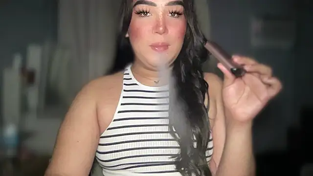 Snapshot of MissCataleyaxxx chatting on 11-15-25, 12:08 MissCataleyaxxx online show from 11-15-25, 12:08