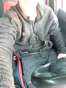 Xcoquinx online show from 02-04-25, 03:57