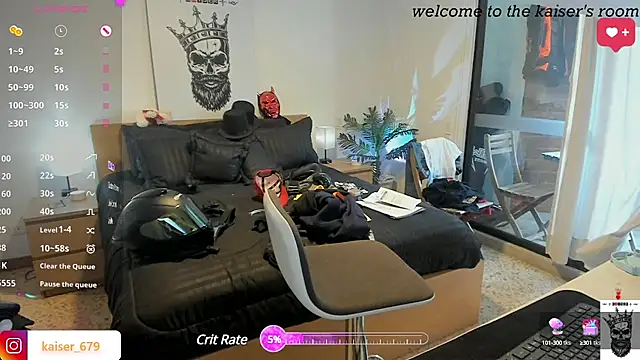 kaiser679  online show from 03-10-25, 10:24