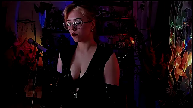 Scarlett Wanner online show from 12-04-24, 08:18