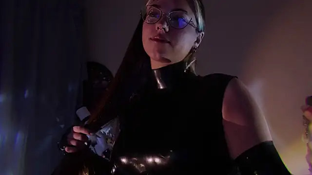 Scarlett Wanner online show from 11-26-25, 08:10